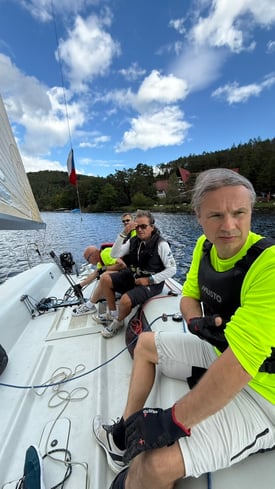 F4AA4D65-74BC-433C-9386-BE6499121931_1_105_c